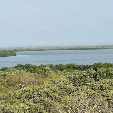 Modernos A Pocos Pasos De Playa Azul Y Del Centro De Convenciones De Americas Apartamento
